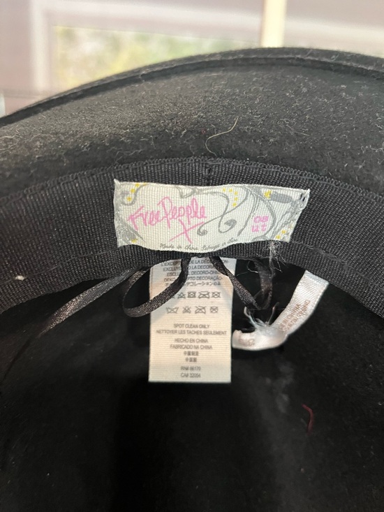 Free People Black Wool Fedora with Slim Leather Band